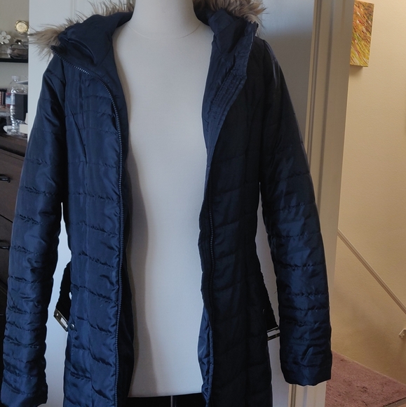 Vero Moda Puffer Jacket/Coat With Belt Size S & XS - Picture 9 of 12